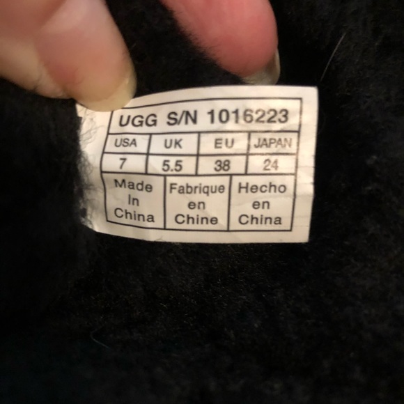 UGG Boots Black, Women, Size 7 - Picture 9 of 9